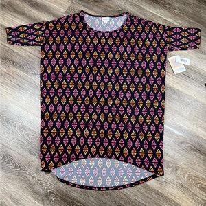Lularoe Irma shirt‎ NWT black with pink yellow orange triangle Pattern, sz:XS